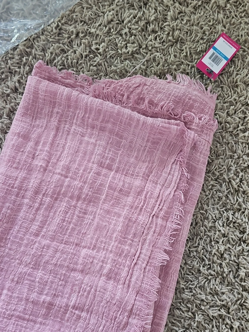 NWT Vince Camuto Scarf 100% Cotton Crinkled Gauze Texture Frayed Tassel Edges